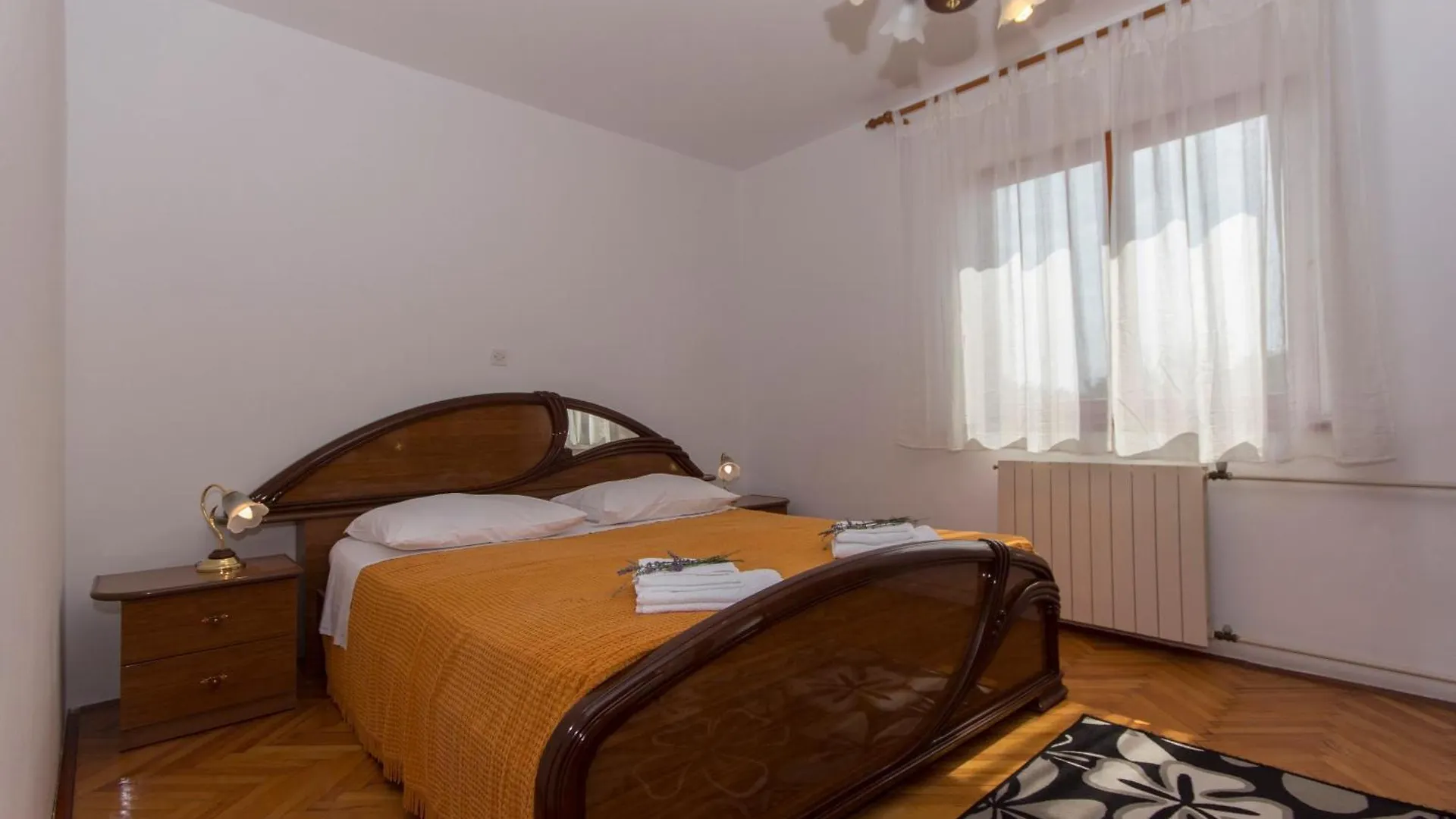 Haus In Vinkuran Mit Pool Und Bergblick Villa Holiday home