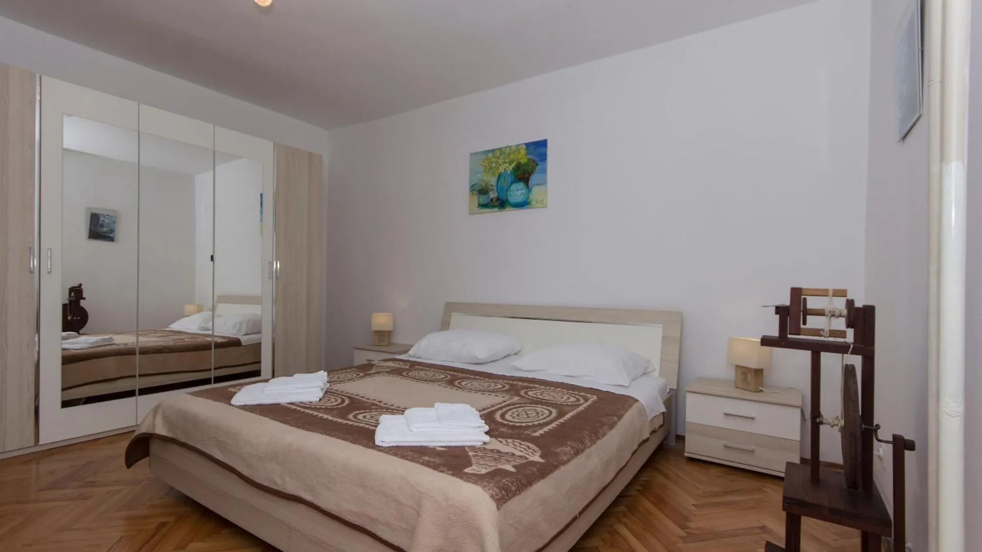 Holiday home Haus In Vinkuran Mit Pool Und Bergblick Villa