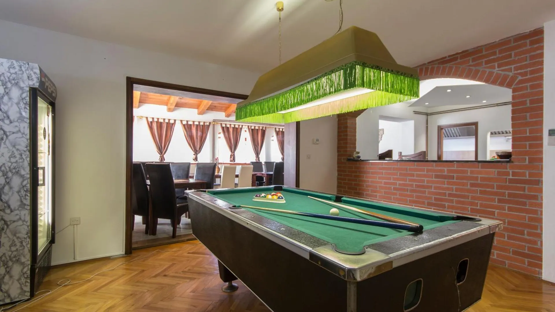 Haus In Vinkuran Mit Pool Und Bergblick 빌라 0*,