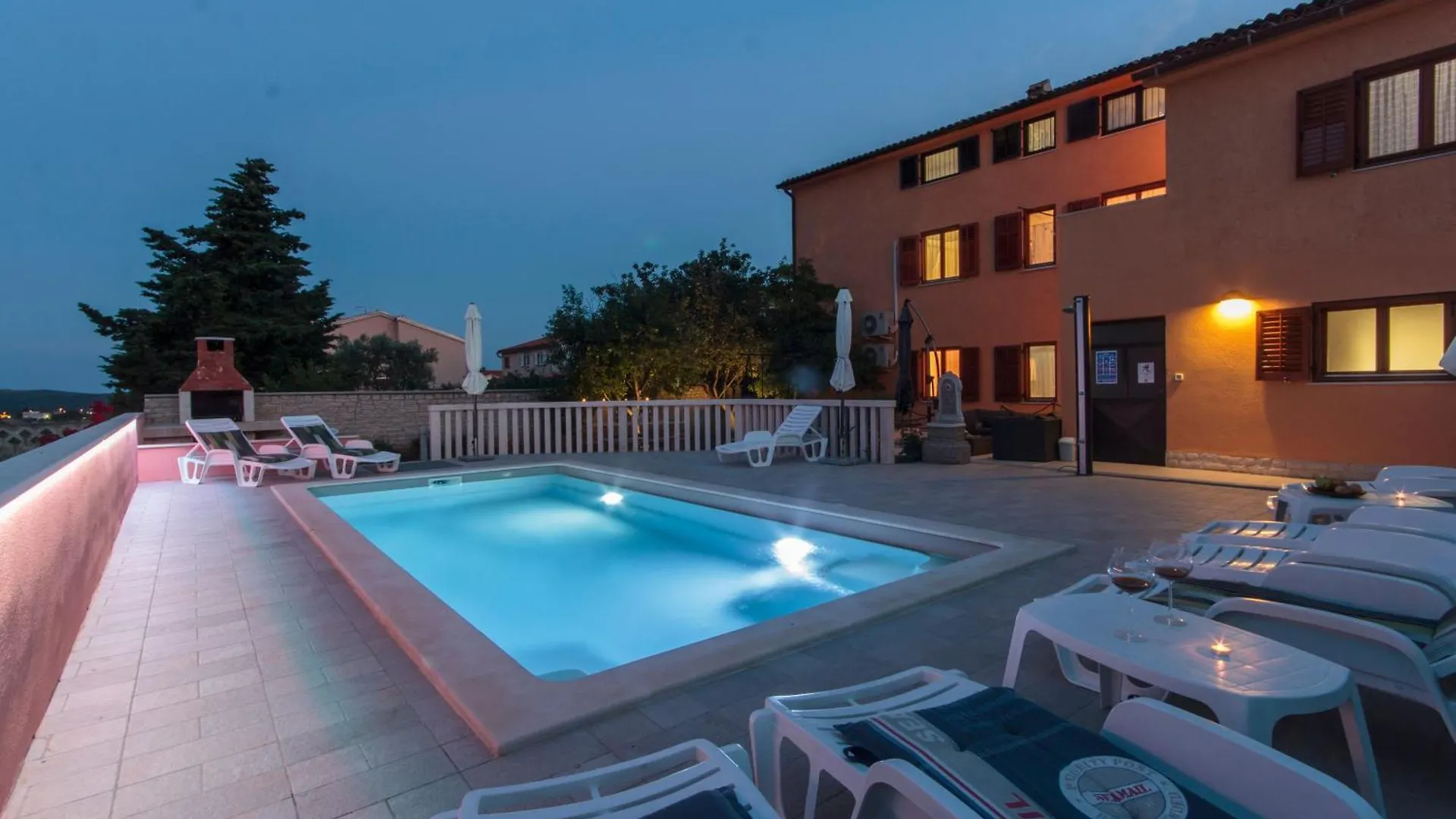Holiday home Haus In Vinkuran Mit Pool Und Bergblick Villa Croatia