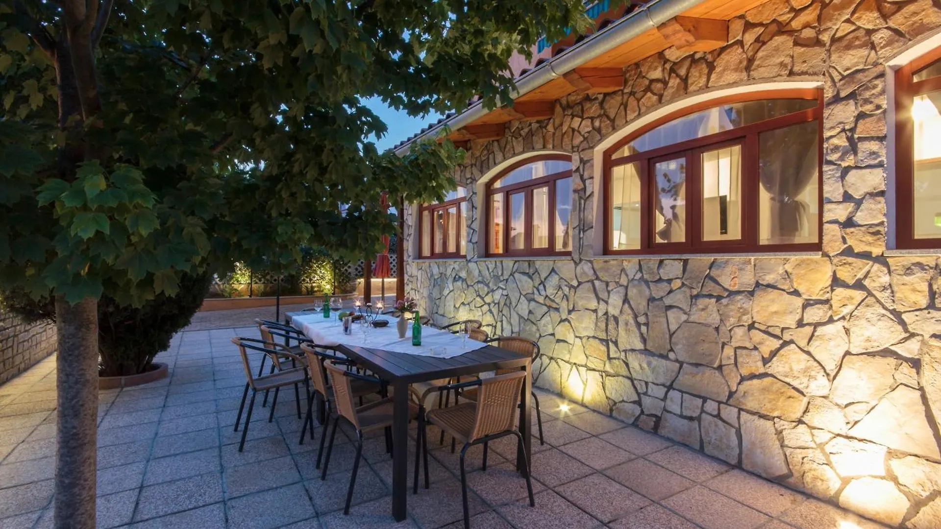 Holiday home Haus In Vinkuran Mit Pool Und Bergblick Villa